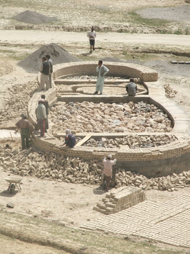 1_Afghanistan_Band i Amir_foundation construction