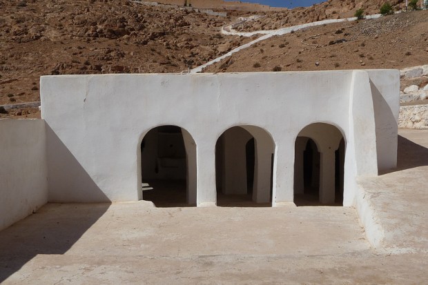 03.Sidi-Brahim-Mosque_exterior_photoMaxRoecker