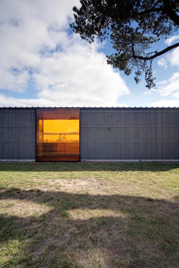 09.Australia-Gasp1-0003