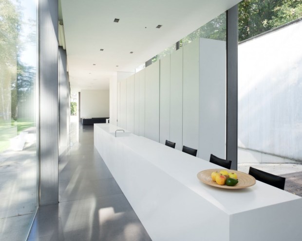 17.Belgium_Villa Roces_08