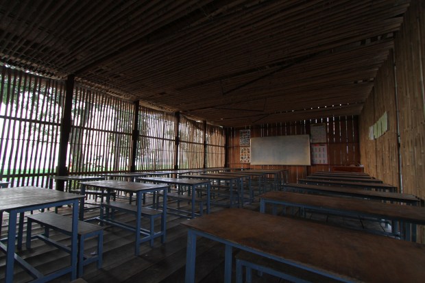 29_Cambodia_Thon-Mun-Community-Centre_empty-classroom