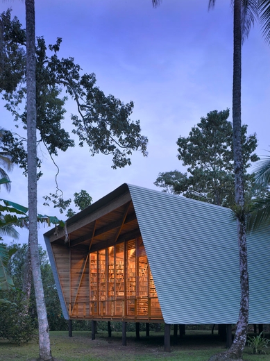 41. Costa Rica | 196 +